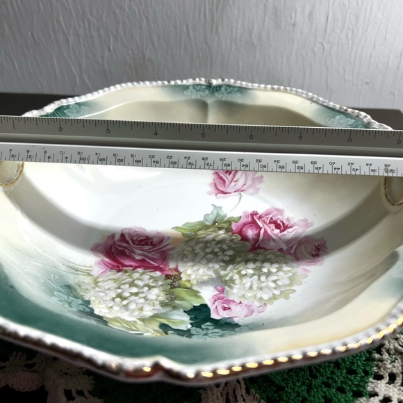 Vintage RARE Prussia Red Mark Oval Serving Bowl With Roses & Snowballs!! - Picture 2 of 11